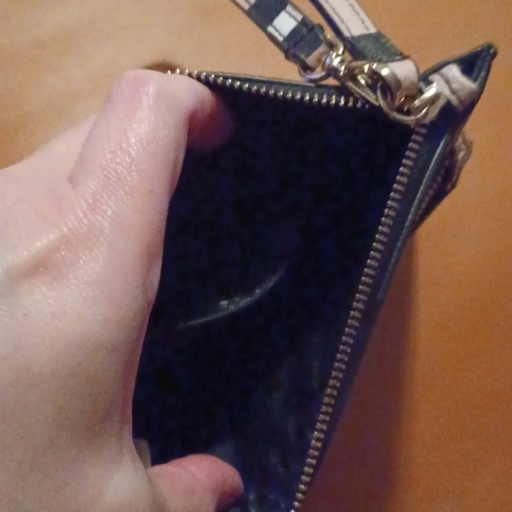 > Kate Spade Striped Black and Tan Wristlet